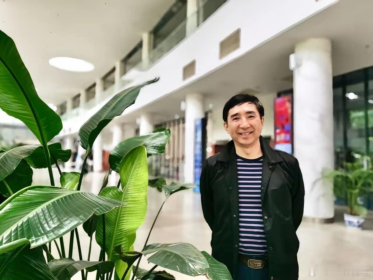 戏如人生！教了一辈子表演的陈刚，却把自己的人生演成一场无法收场的“悲剧”，最终以