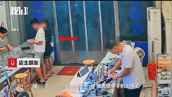 【蠢得不能再蠢的抢夺犯】
8月4日，广西宾阳公安局发布一则警情通报。
这是一个抢