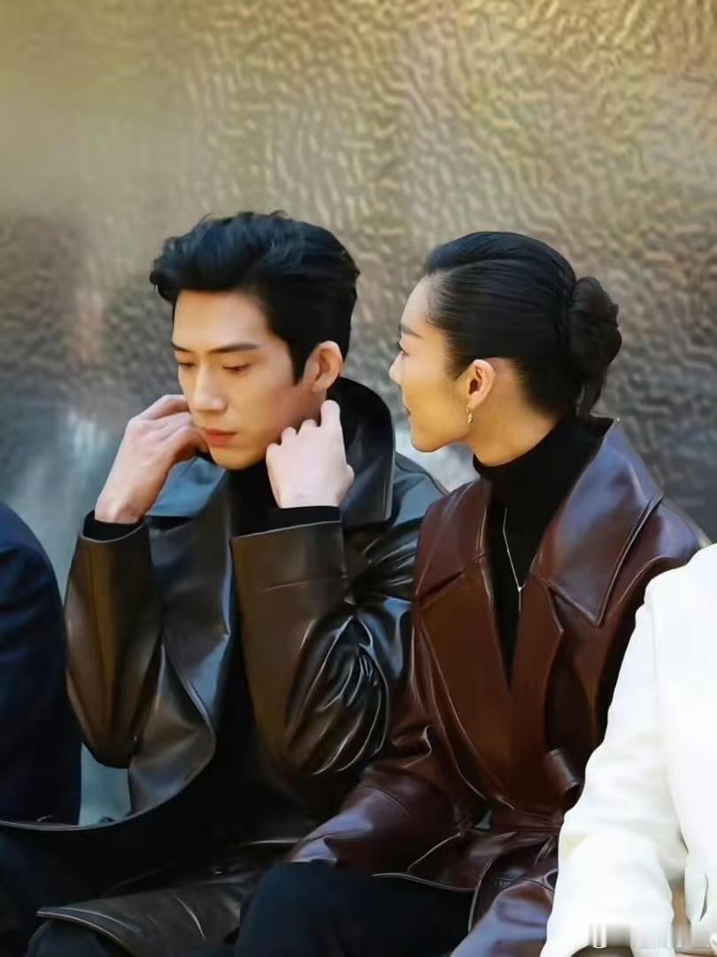 刘雯井柏然秀场合体 行走的画报没错了！每一张截图都能当壁纸～ ​​​