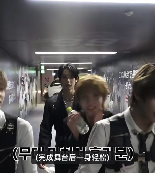 如何看待daniel抢李河民镜头？为了出圈也太拼了吧 