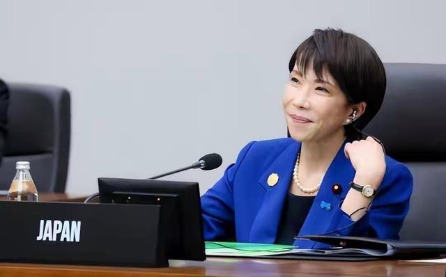 日本空姐崩溃吐槽！没了中国游客，印度游客让日本吞下苦果 日本空姐最近直接炸了，飞