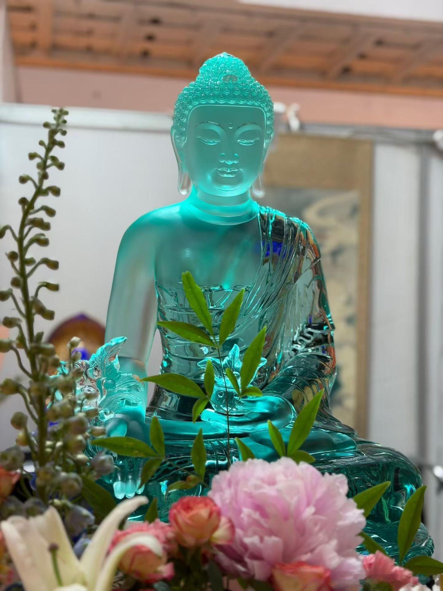 人永远不要在发怒的时候做出一些举动，否则一定会给你带来后悔。我们很多人一辈子就是