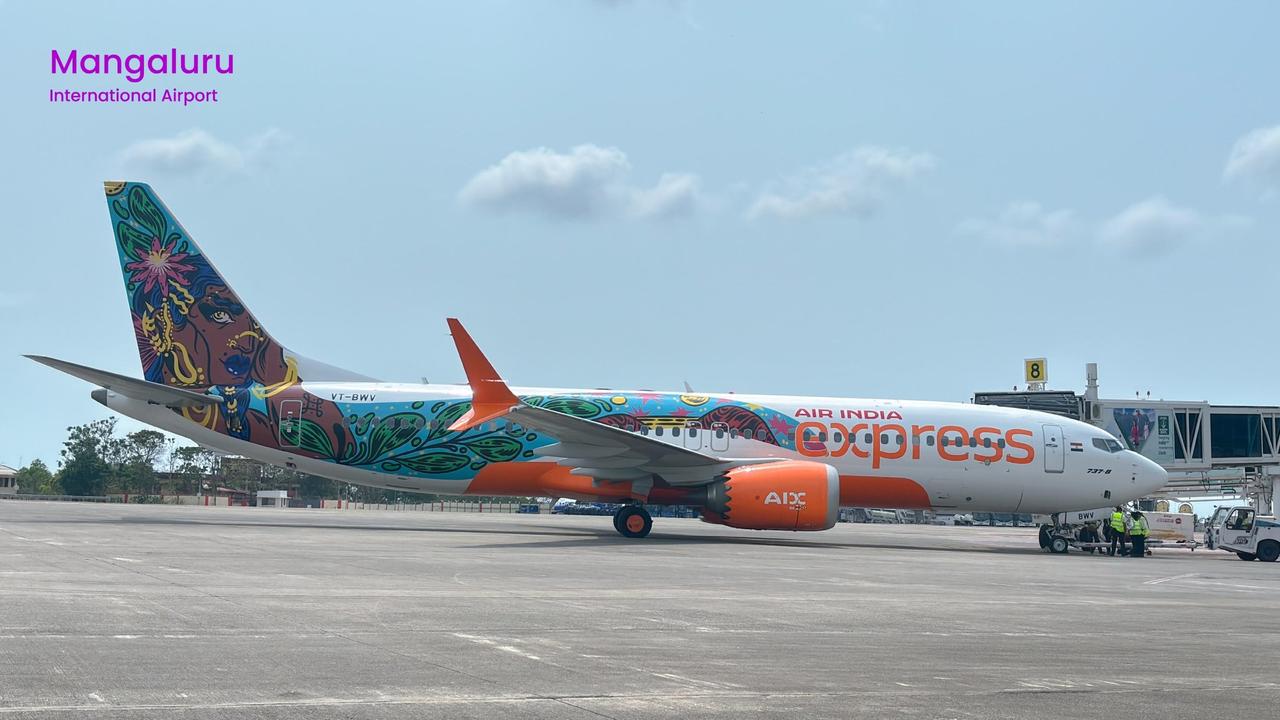 近日，印度快线航空一架特殊涂装航班执飞孟买-芒格洛尔航线，降落在芒格洛尔国际机场