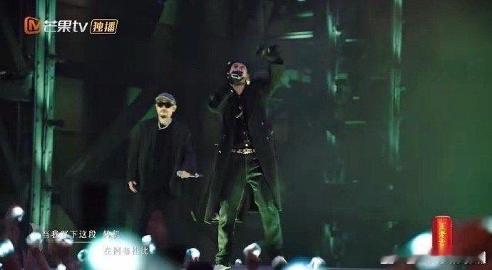 披5首支原创曲恋爱巴士披荆斩棘真的是越来越卷了不得不说真的有在用心做舞台啊恋爱巴