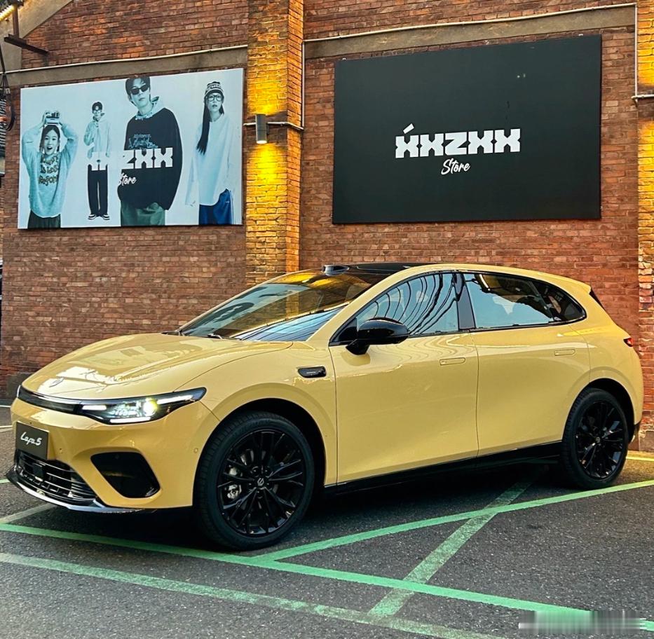 零跑11月卖了7万+台，已连续9个月新势力第一。12月第一天就刷到零跑11月交付