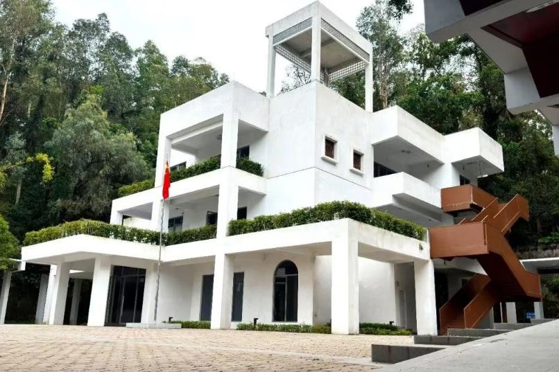 【粤港澳大湾区青少年国情教育实践基地项目一期工程顺利竣工验收】来自据中铁八局消息