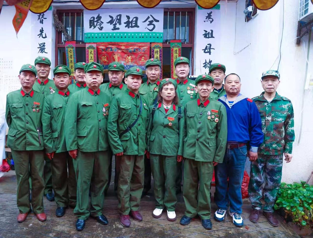 半生守一诺 风雨送忠贤——老兵送别英雄母亲刘梅秀

2026年6月8日，韶山细雨