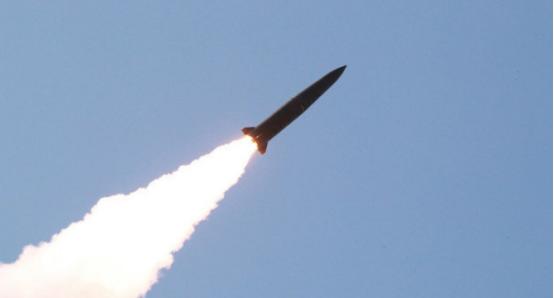 这边中东刚说要和谈，那边朝鲜又动手了！
 
据韩联社4月8日报道，朝鲜今天再次向