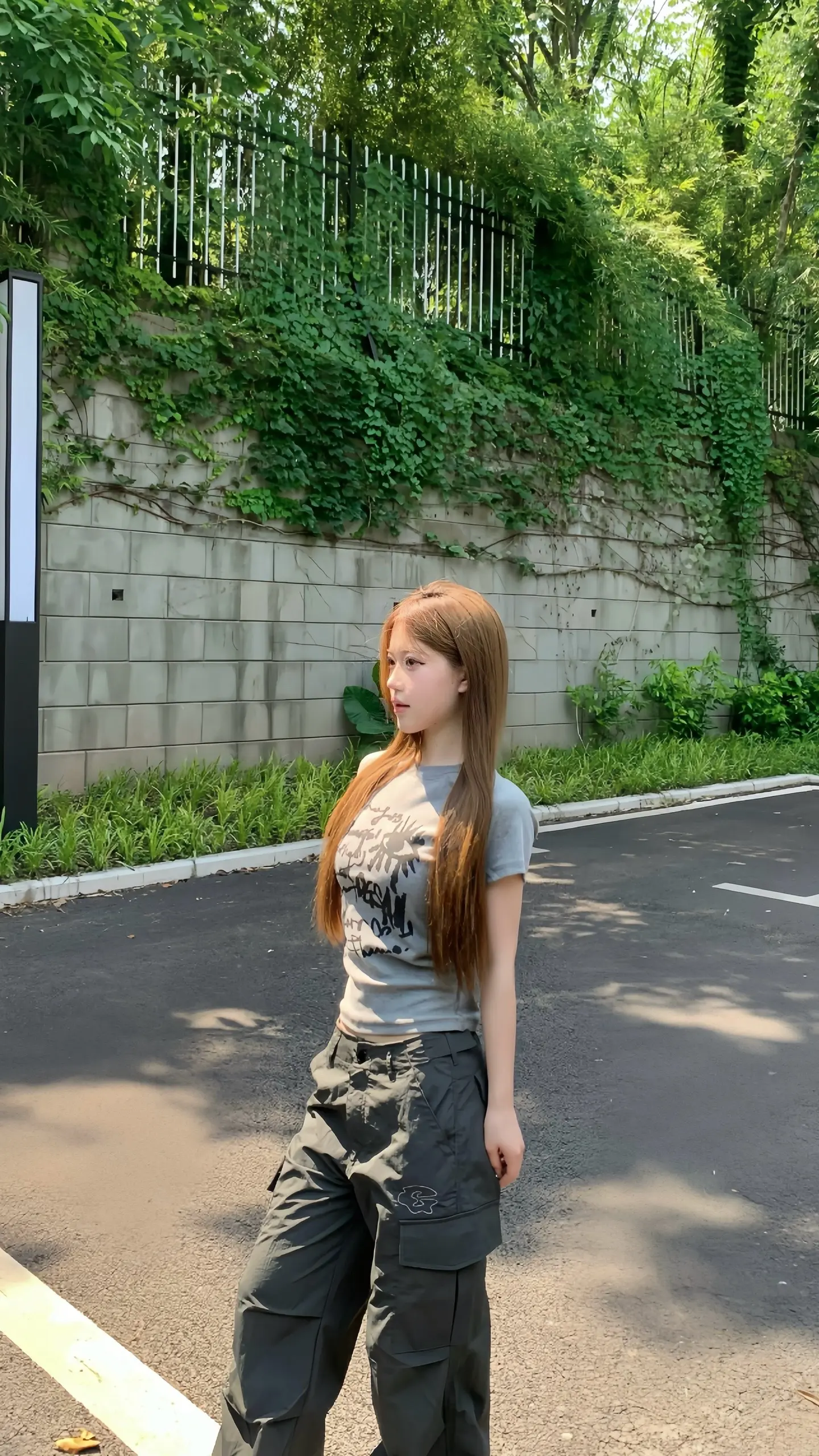 👣。