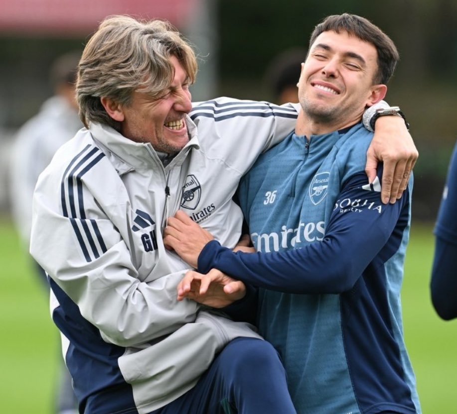 海因策场内场外都激情满满[666]阿森纳[超话] 英超联赛 ​​​