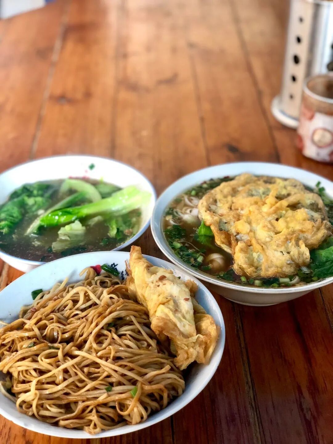 湘潭，嗦一碗浓浓家乡味的米粉，我们这里有扁粉，有圆粉，但是我喜欢吃扁粉，感觉更入