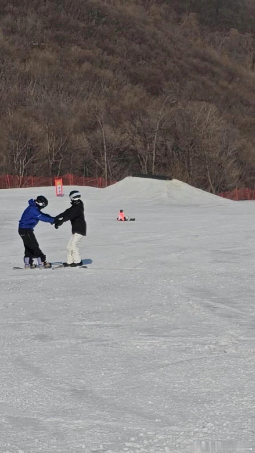 朱易点赞苏翊鸣苏翊鸣和朱易这一对太恩爱了，好甜啊！一定要长长久久 