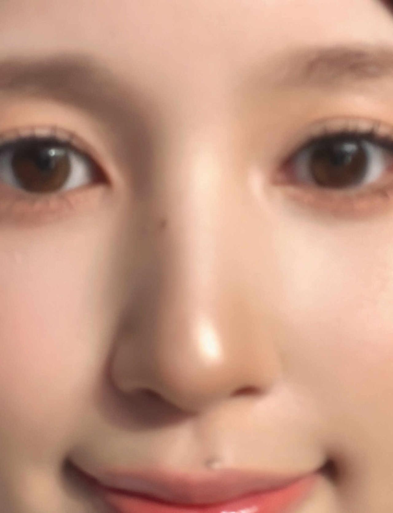 你不要那样看着我的眼睛
名井南 mina twice TWICE