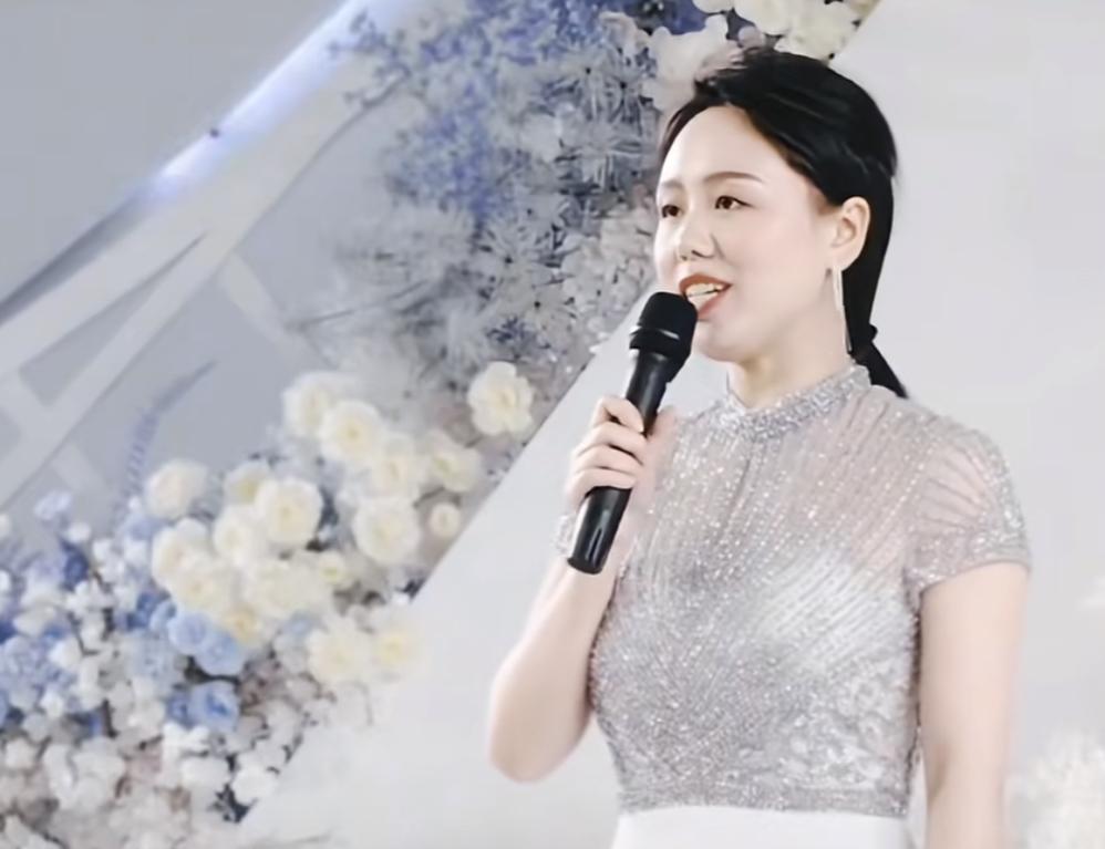 老头乐已经到了不得不管的地步了，有38岁的女主持人过个马路就丧了命！
这名河北的