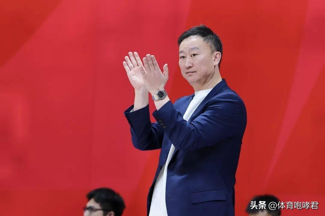 刘维伟或被禁赛。
面对排名不高的福建男篮，青岛男篮再次败下阵来。看着球队本赛季两