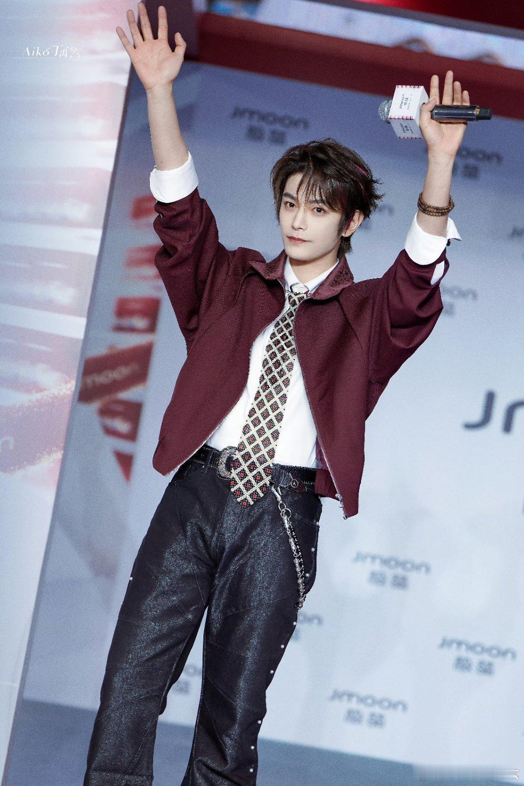 丁禹兮山河枕 dyx丁禹兮卫韫 