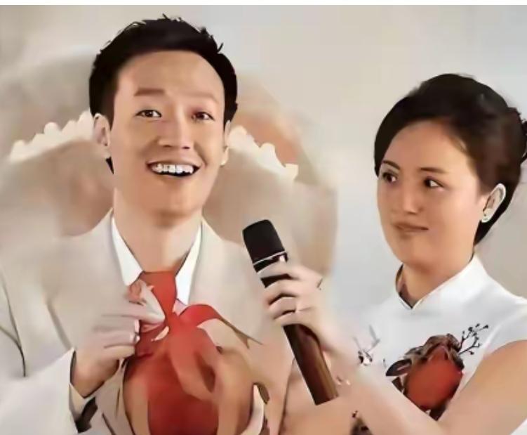 辛柏青现状：定居北京，头发花白身形消瘦，17岁女儿侧颜很像妈妈
娱乐