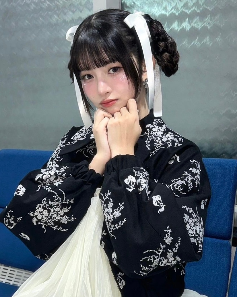 🖤🫐🍽️*REI直井怜 ​​​
