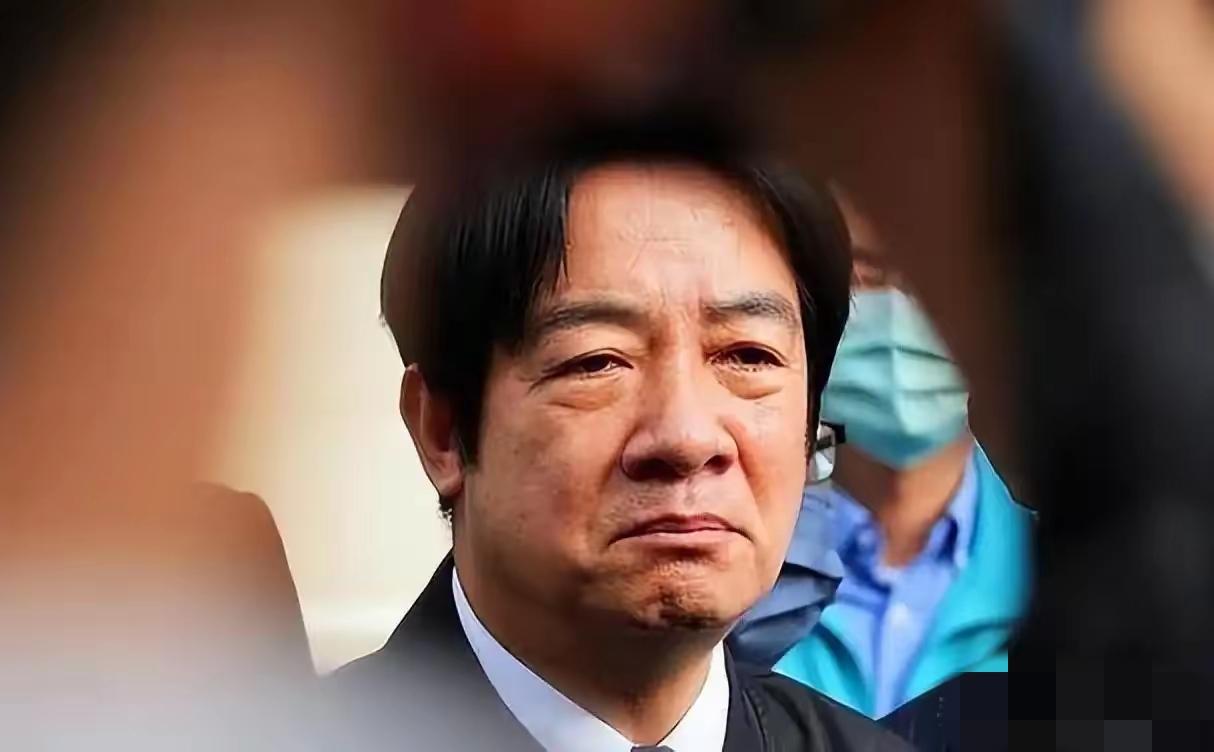 面对郑丽文来访大陆，赖清德慌了神，和明显，他们走了完全不一样的路，赖清德的路是用