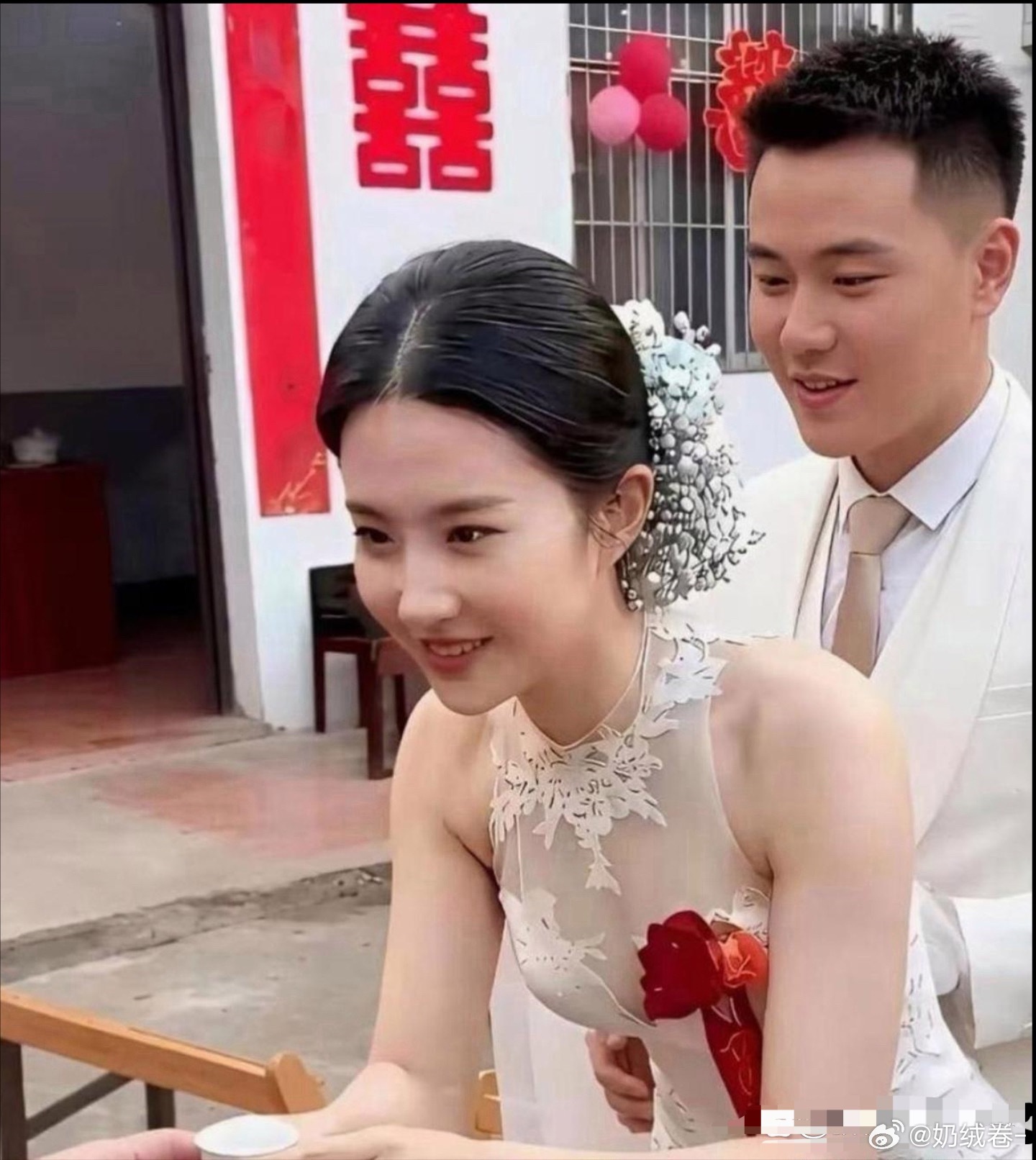 新娘撞脸刘亦菲，这是什么神仙颜值啊 