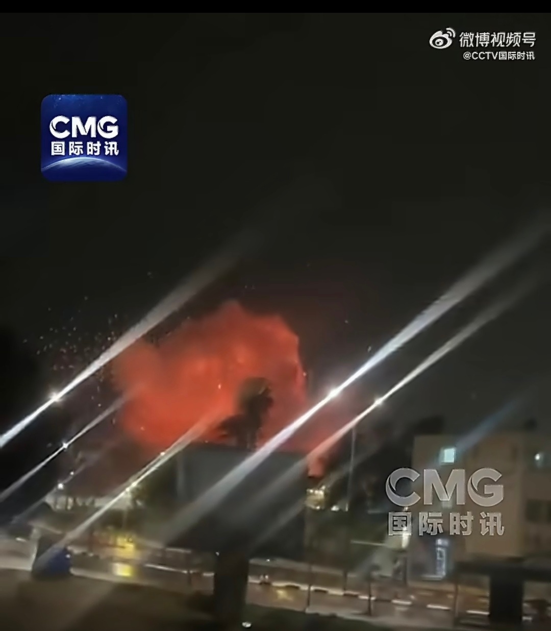 伊朗回应特朗普袭击电厂威胁仗打到这个份儿上，谁强硬谁主动，对轰就完了，川普是万万