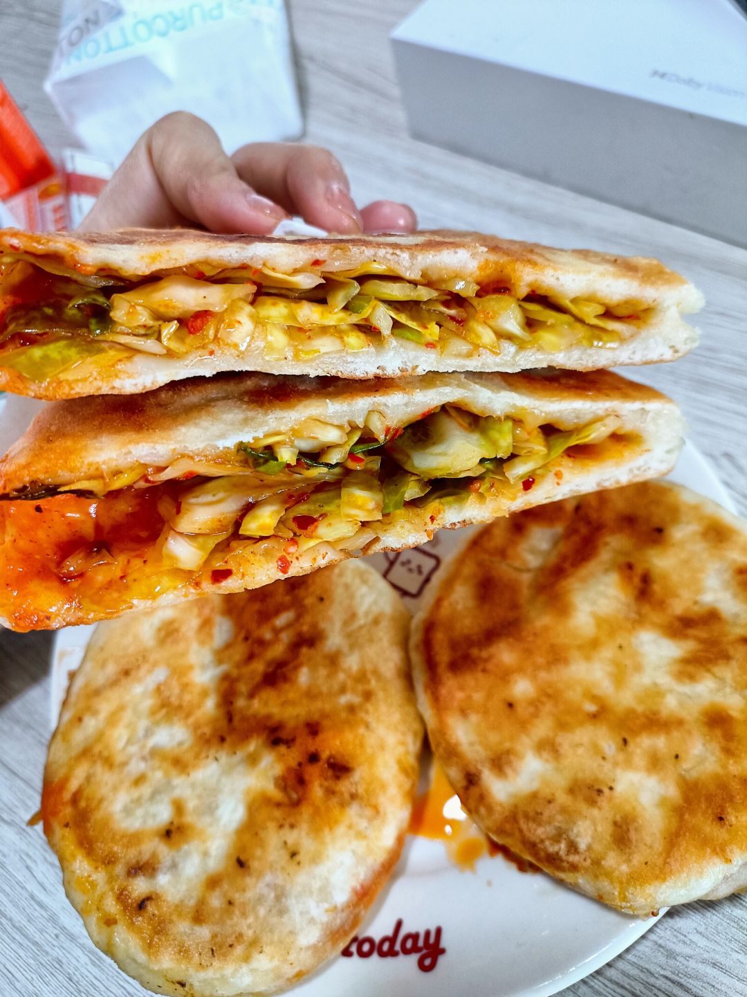 朝鲜面里的泡菜做馅饼，简直绝绝绝绝子！