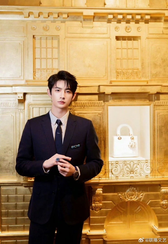 曝疑似周也男友是周皓崎 电影《偷偷藏不住》的男主？真的假的？ 
