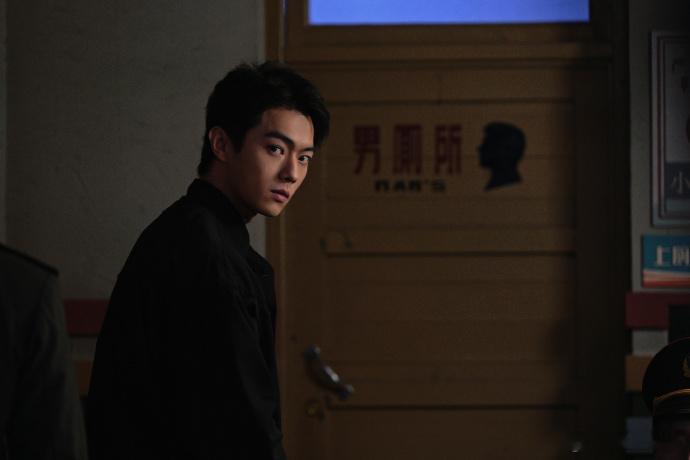 方圆八百米百指方圆八百米的热度 方圆八百米的热度，方圆八百米百指仅1万岀头，咱就