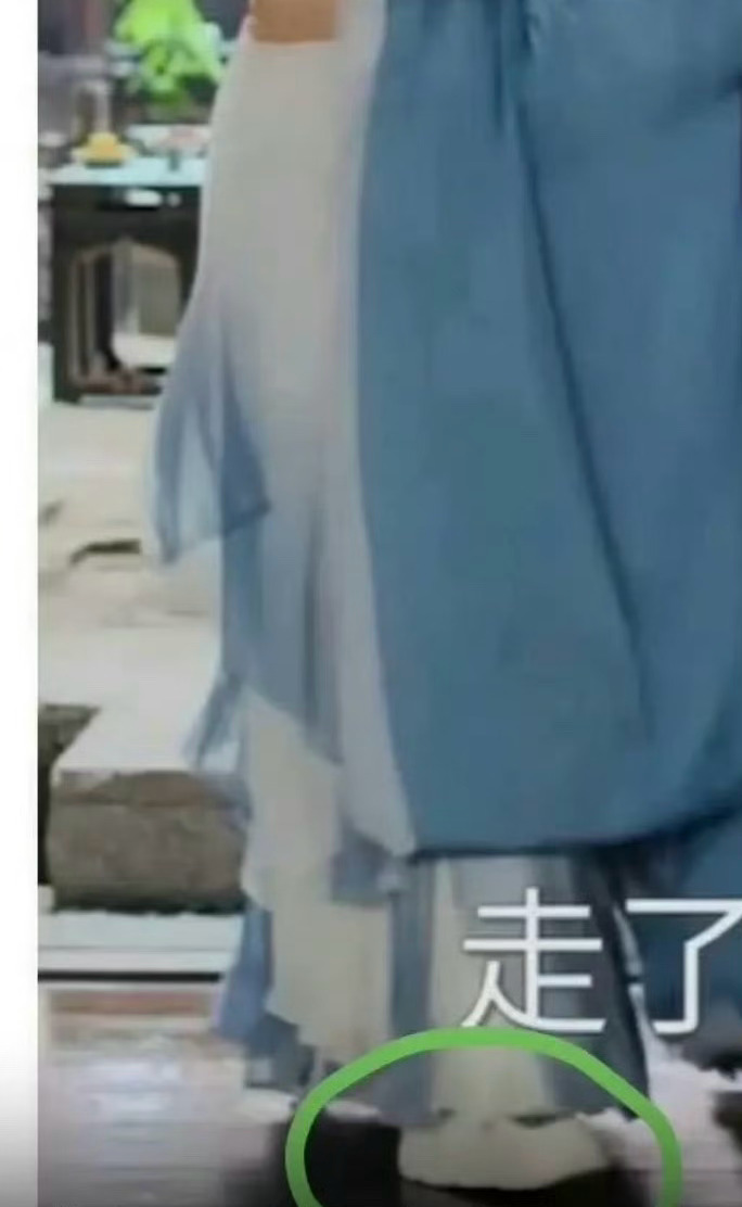 我感觉现在成毅的《赴山海》这么火，这个档期又有没有竞争对手，估计不少对家粉丝拿放