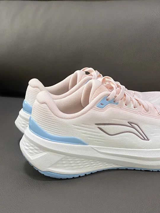 李宁你真的发大力啦🩰粉蓝色好清新啊啊啊！