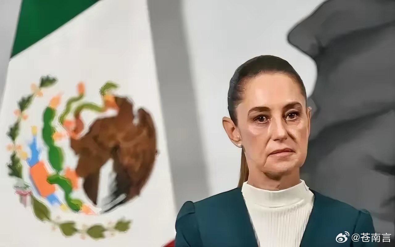 墨西哥总统将控告骚扰其男子    据路透社报道称，墨西哥总统克劳迪娅·辛鲍姆（C