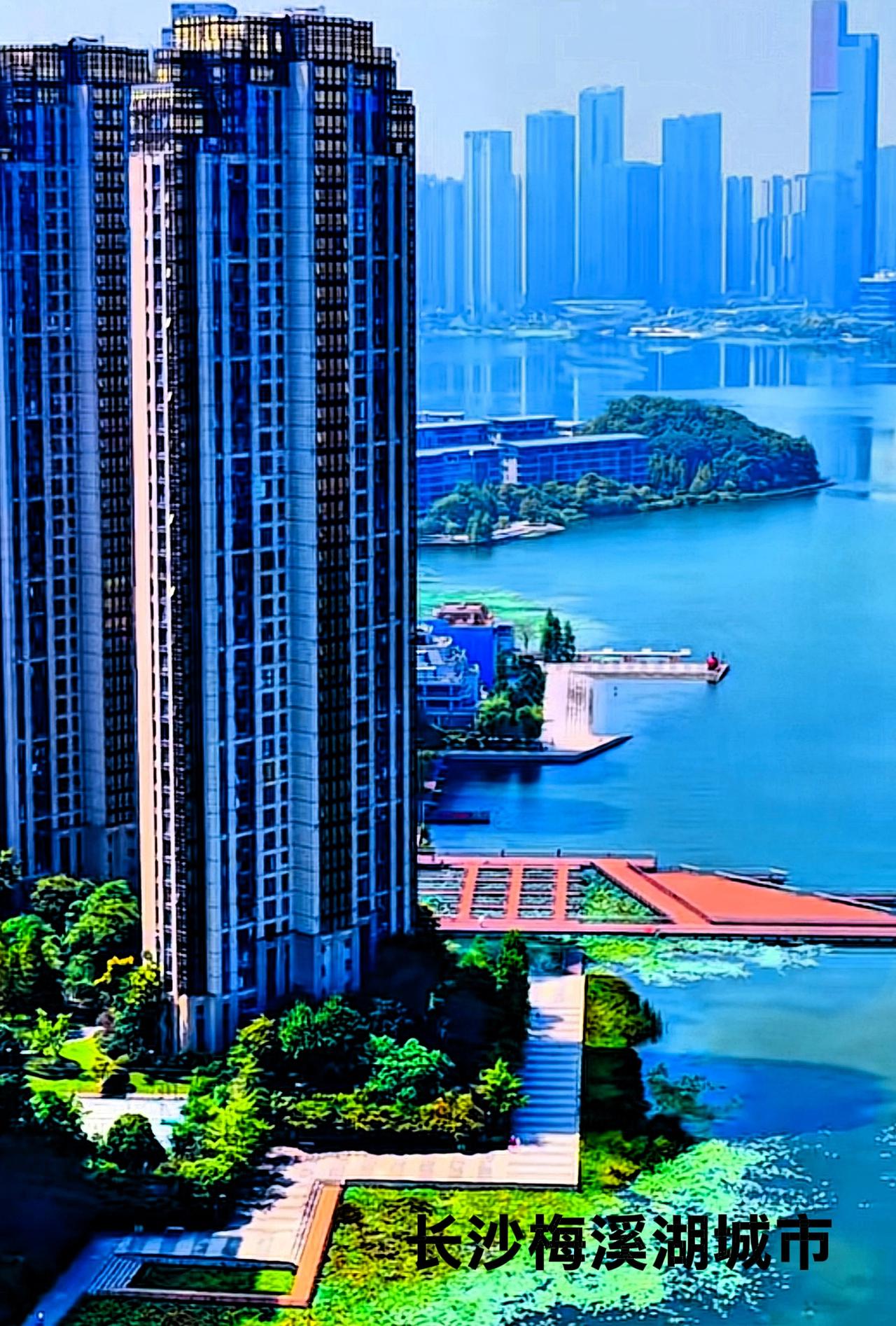 看看长沙这两张图片，就是长沙梅溪湖城市天际线。从超高层的角度，尤其是边上的高楼，