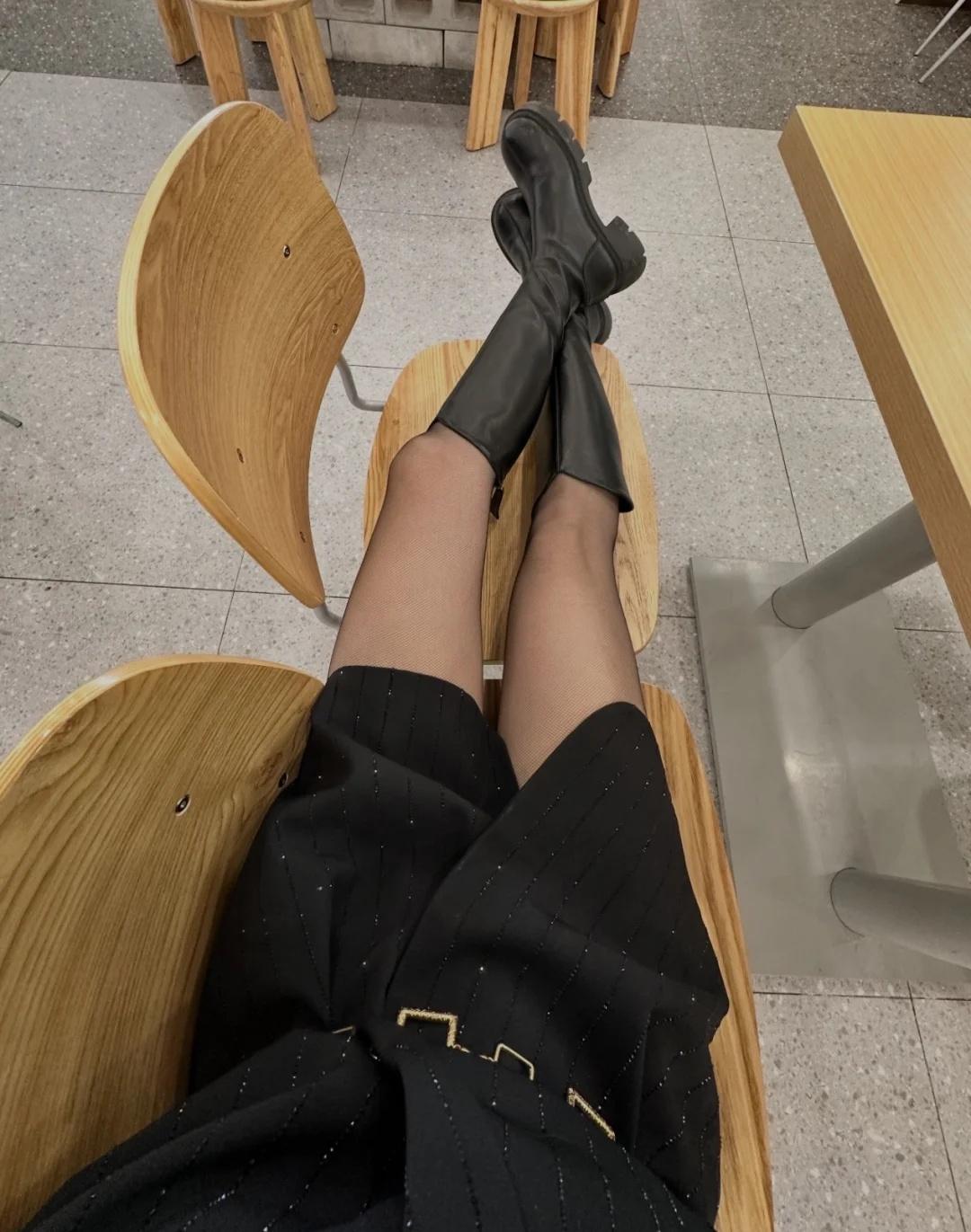 随地大小躺
躺平生活累了躺一下 刻在骨子里的松弛感