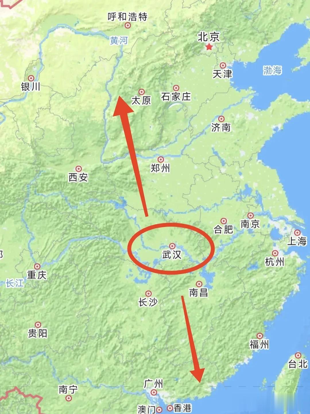 从地理角度看，武汉算南方
从气候判断，武汉冬季是北方，夏季是南方（武汉基本只有冬