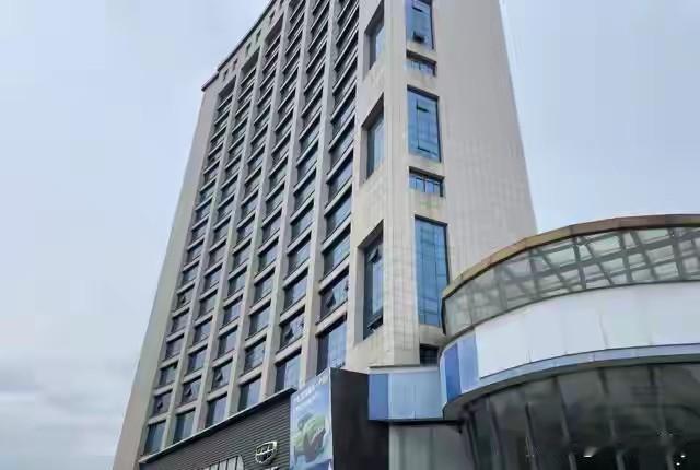 3960万元就把赣州市19层高的研发中心大楼底价拍下，这可太划算了！想想看，19