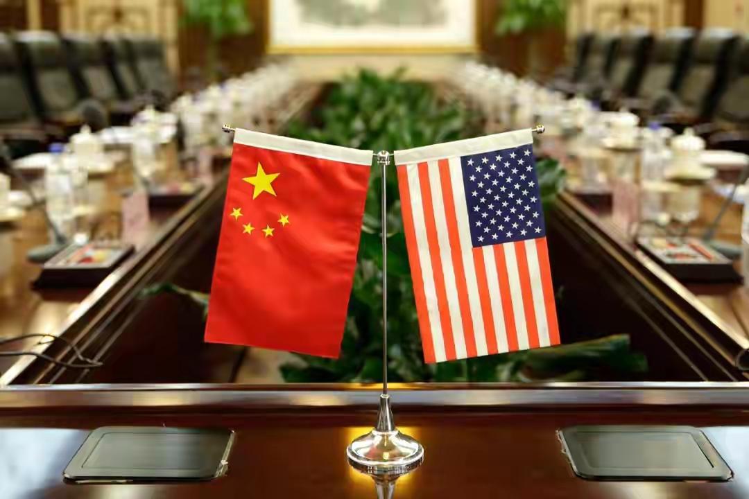 截至2026年2月26日，中美双方并未共同官宣特朗普的访华时间，只有美方白宫官员