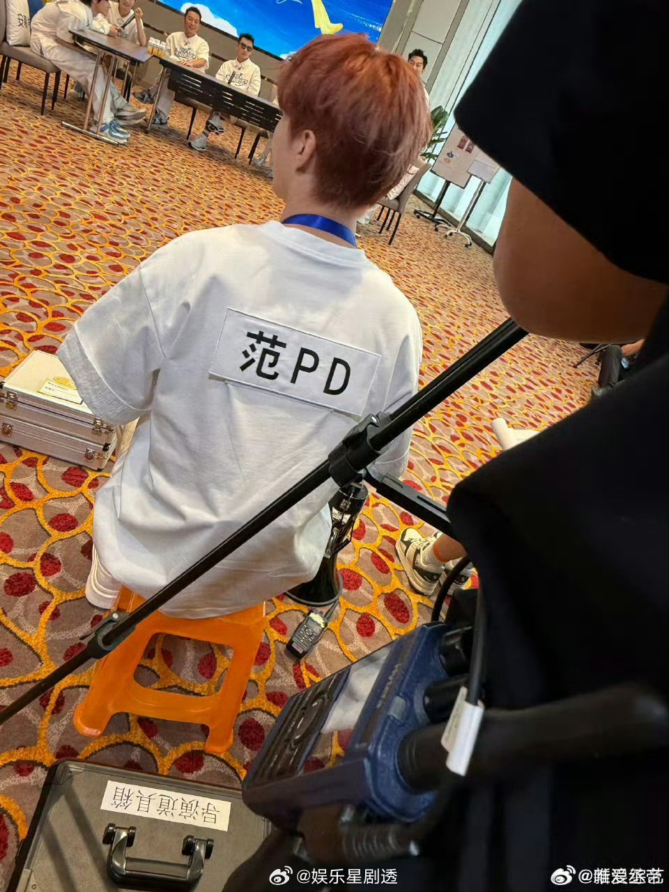 范丞丞真成跑男导演了奔跑吧澳门的收官录制也太好玩了吧，范丞丞都已经变成了范PD，