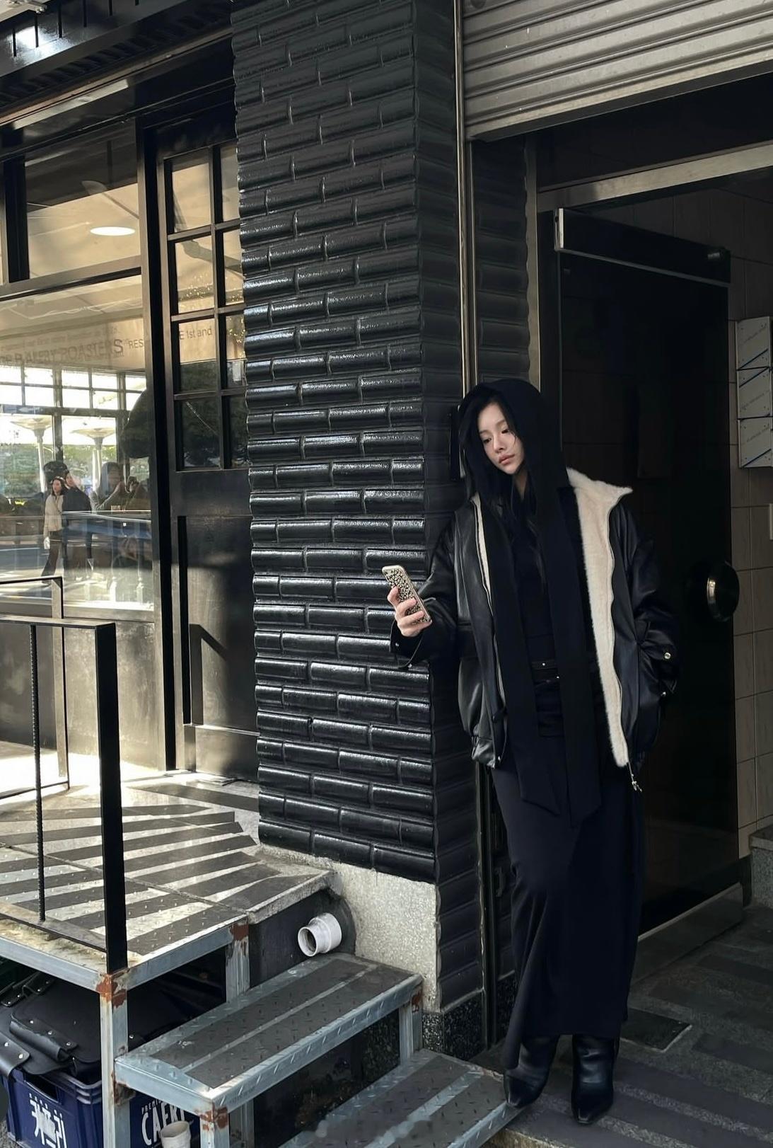 穿搭分享 连续更新第2719天韩国时尚女生日常搭配周一来啦韩系穿搭超能新星汇新星