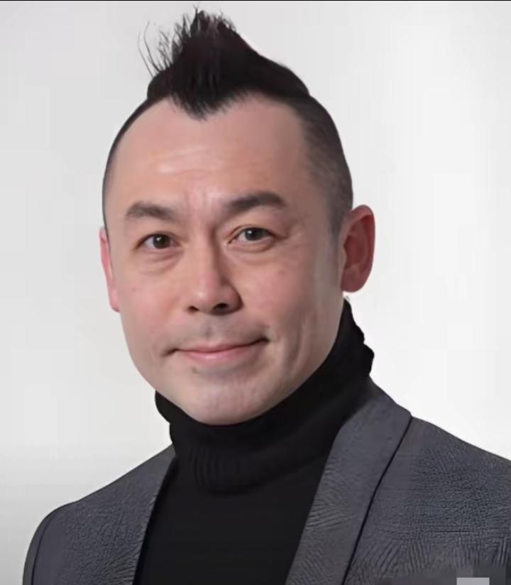 刚刚看到雷宇扬离世的消息，心里满是唏嘘。

62岁的他长久和病痛抗争后还是遗憾离