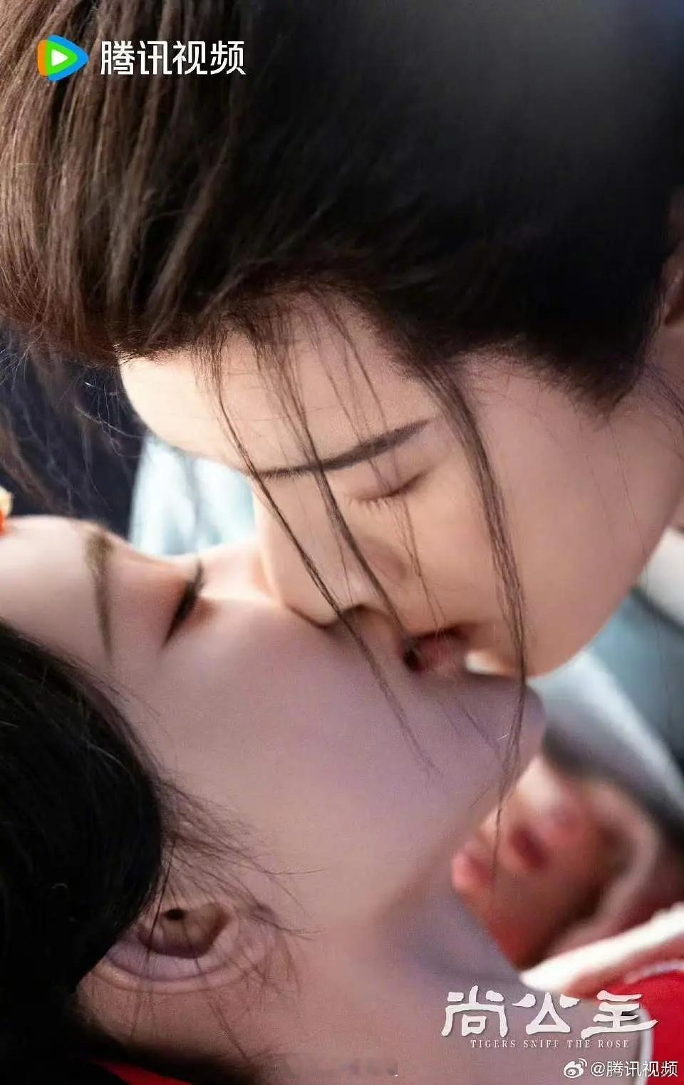 李昀锐 孟子义这才是真正的生粉花粉地狱吧 连人都看不清，只为了发糖，不尊重人。平