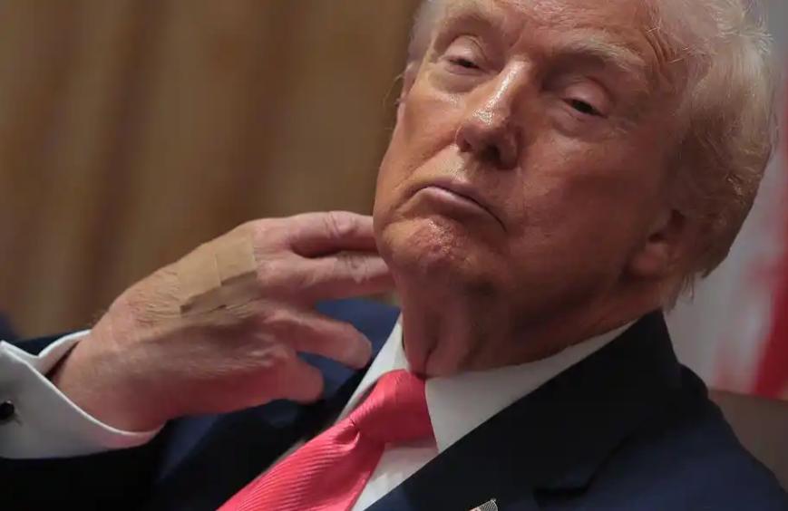 79 岁身家 525 亿的特朗普，有钱得没边儿了！他有私人波音 757，出门那叫