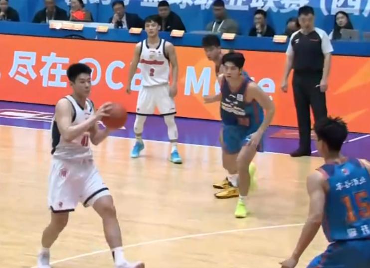 徐杰20分5助，萨姆纳战旧主15+6，广东男篮大胜48分，四川遭遇开赛32连败！