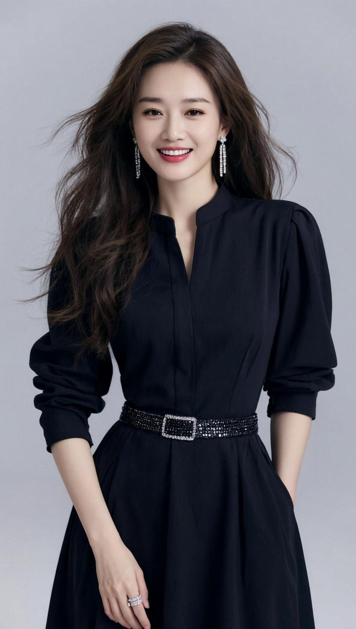 做个潇洒的中年老登，饭要热乎，觉要睡足，闲事少管，心要放宽，不矫情，不做作，怎么