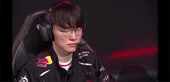 不是哥们这么快嘛？T1对阵DK赛前：Faker闭目冥想，提前请神？看来Faker