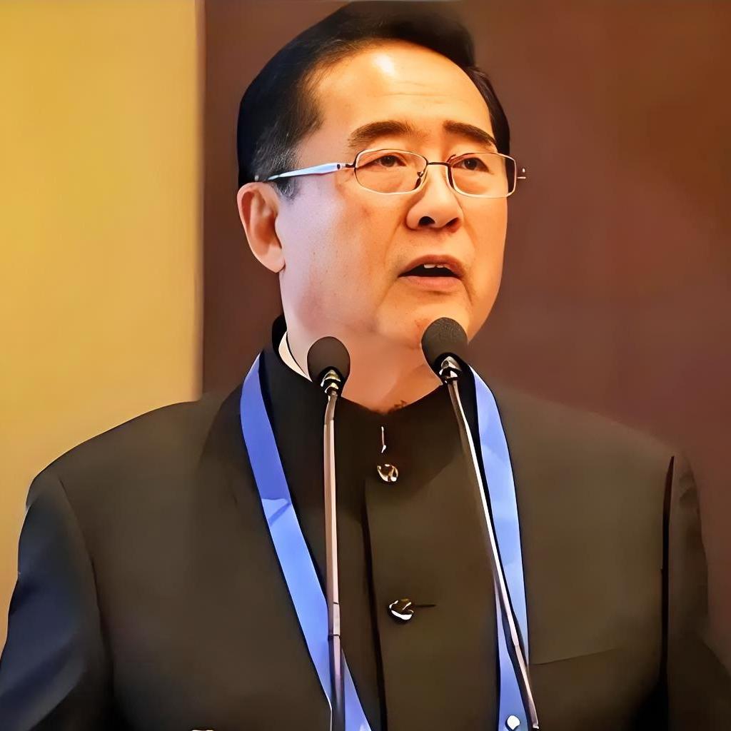 台湾原陆军司令，退役上将夏瀛洲的这番分析挺到位，挺清晰。日菲的雕虫小技注定是弄巧