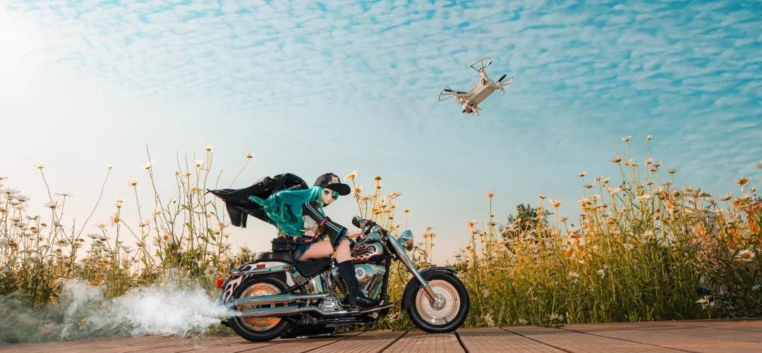 石家庄市区内禁摩……
初音未来 bjd 机车摄影
这摩托车排量是不是超了啊，严查