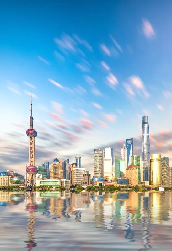 四十年来，中国最大的变化，在我看来是普通人生活的天翻地覆。
我翻出40年前的粮票