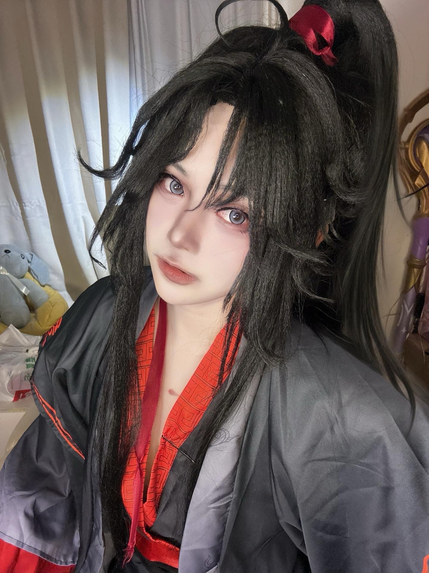 “像含光君这样的 我就很喜欢。”