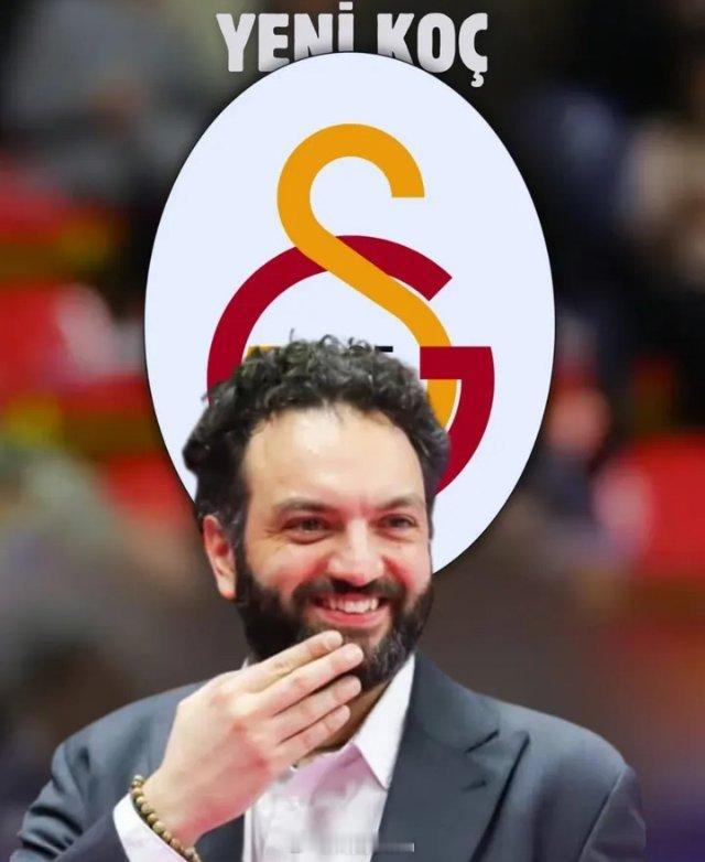 女排 拉瓦里尼下个赛季执教加拉塔萨雷