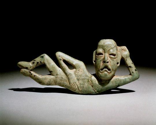 “像雕刻萨波特克女孩一样雕刻我”——这是奥尔梅克文明（公元前800-300年）的
